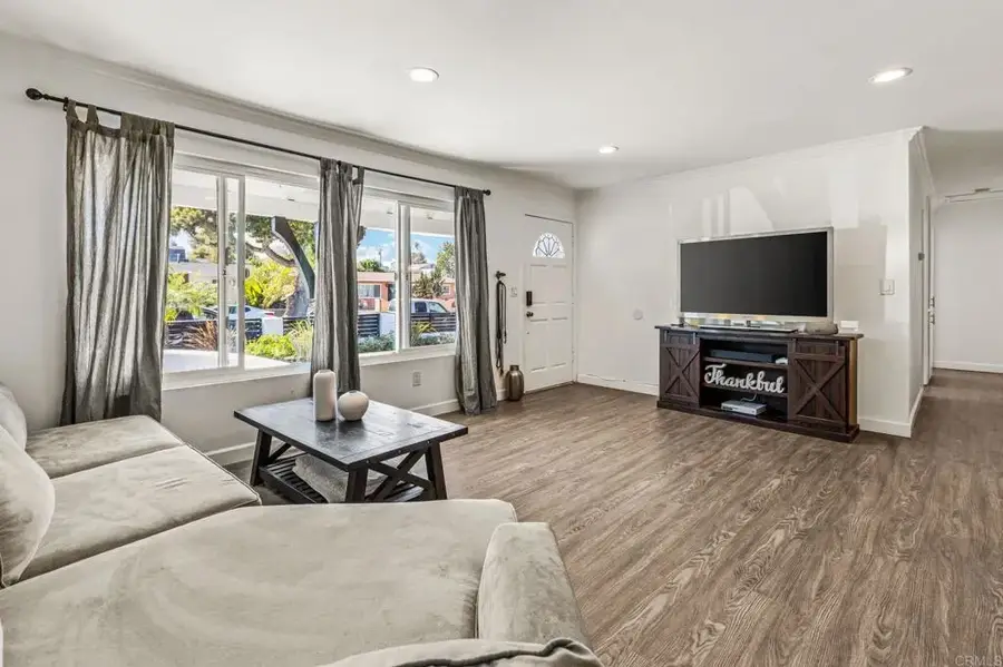 157 E Oneida Street, Chula Vista, CA 91911 - #3