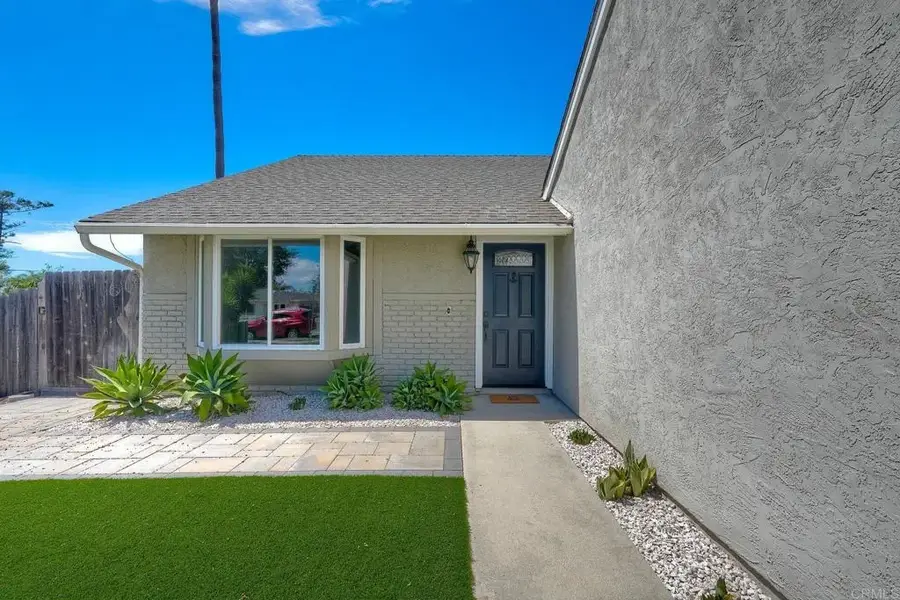 832 Grapevine Road, Vista, CA 92083 - #3