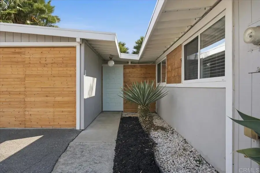 134 Santa Clara Drive, Vista, CA 92083 - #2
