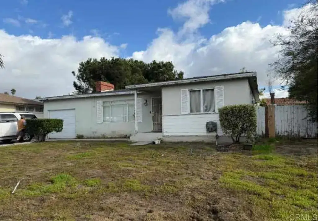 710 Civic Center Drive, Vista, CA 92084 - #1