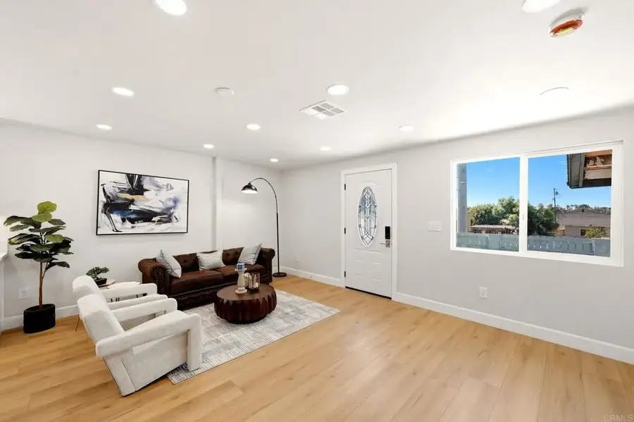 4162 Delta Street, San Diego, CA 92113 - #2