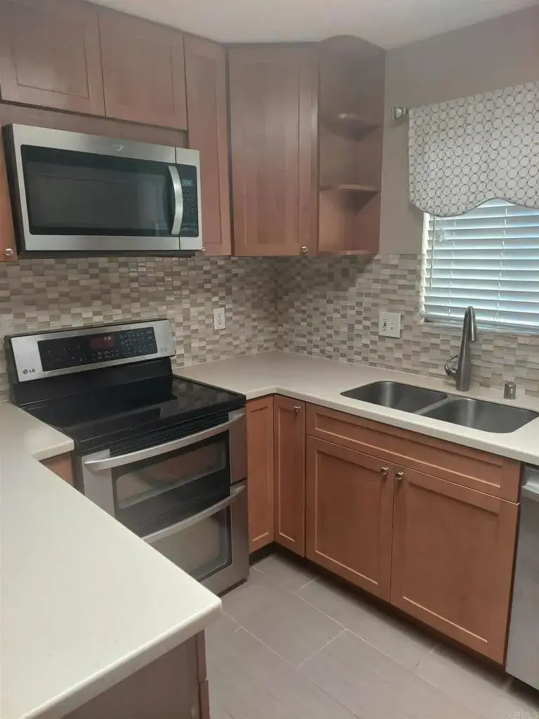 3147 Camino Crest Drive, Oceanside, CA 92056 - #2
