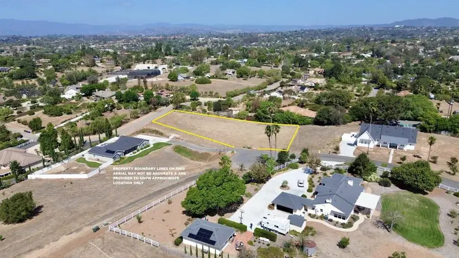 1916 Grey Rabbit Hollow, Fallbrook, CA 92028 - #2