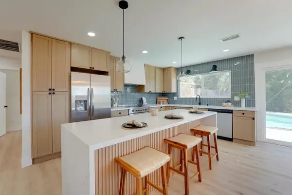 10236 Lake Meadow Lane, Escondido, CA 92026