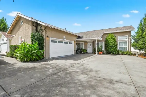 17905 Bunker Road, Hidden Valley Lake, CA 95467
