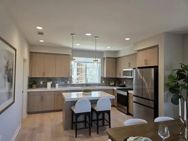 2604 Vibrant Glen, Escondido, CA 92026