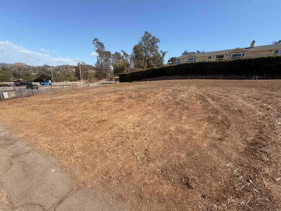 401 Imperial, Escondido, CA 92026 - #3