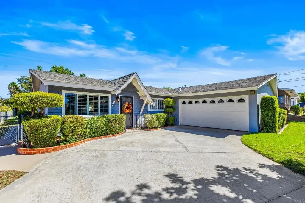 218 N Hayden Drive, Escondido, CA 92027 - #1