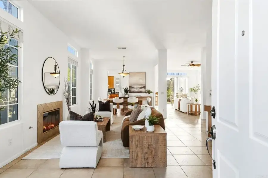 2602 Canyon Crest Drive, Escondido, CA 92027 - #2