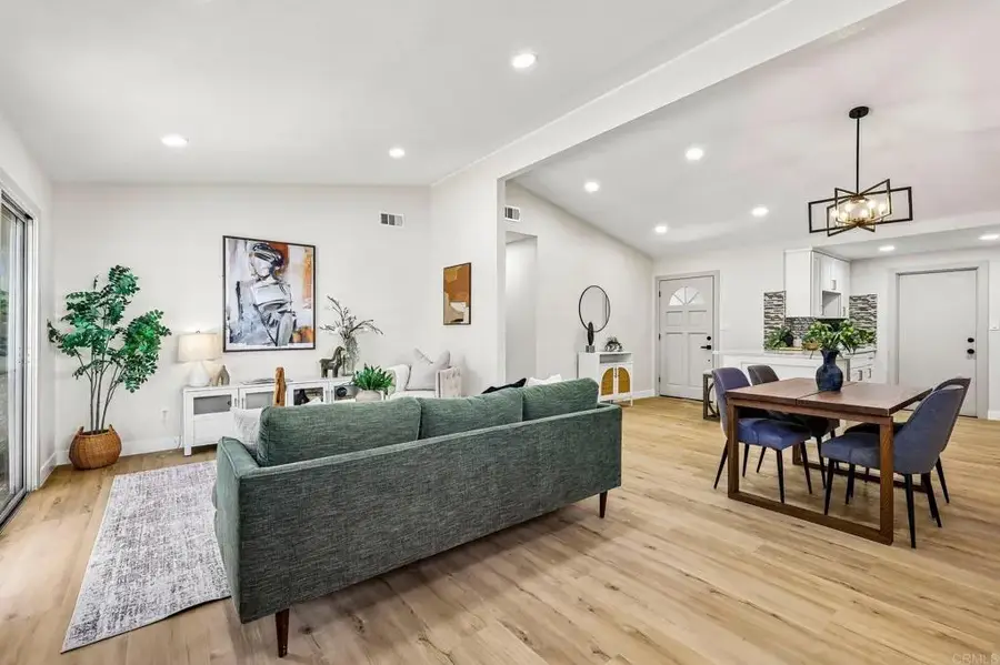 4121 Mount Hukee, San Diego, CA 92117 - #2