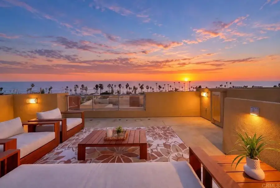 435 S Cleveland Street #102, Oceanside, CA 92054 - #3
