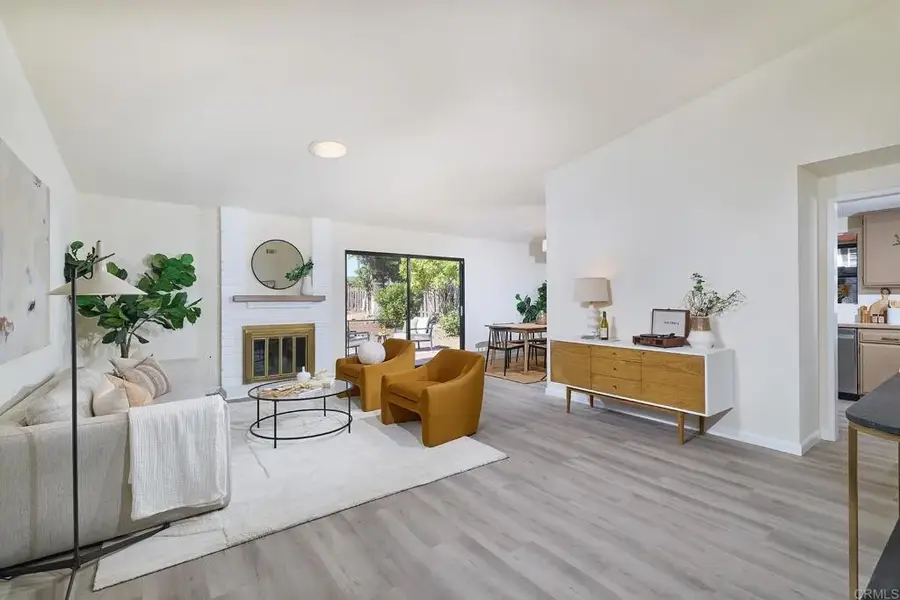 297 Juaneno Ave., Oceanside, CA 92057 - #3
