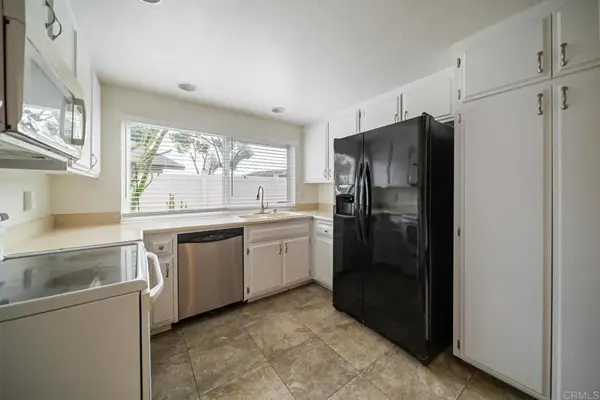 3573 Coconut Way, Oceanside, CA 92058