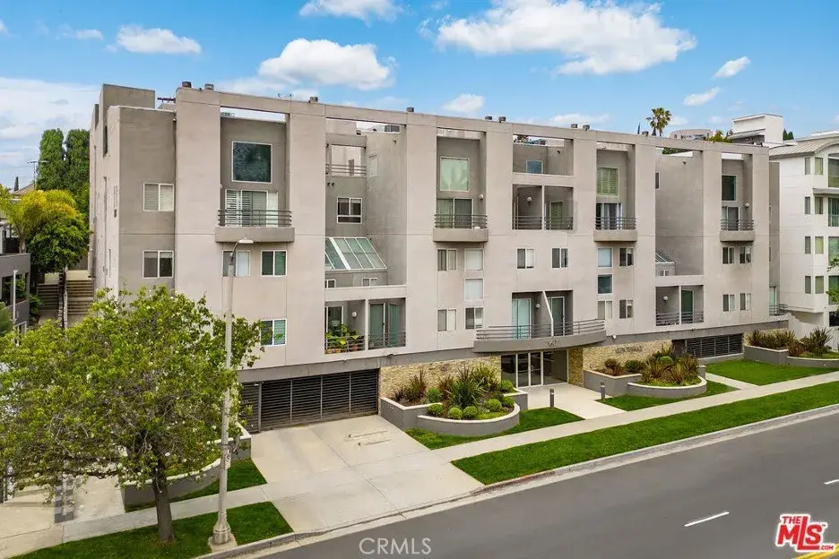 1617 S Beverly Glen Boulevard #303, Los Angeles, CA 90024 - Image #1