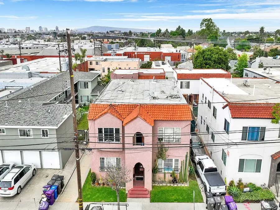 1407 Obispo Avenue, Long Beach, CA 90804 - Image #2