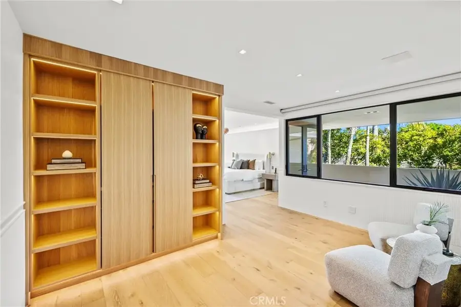 1075 Granville Drive, Newport Beach, CA 92660 - Image #3