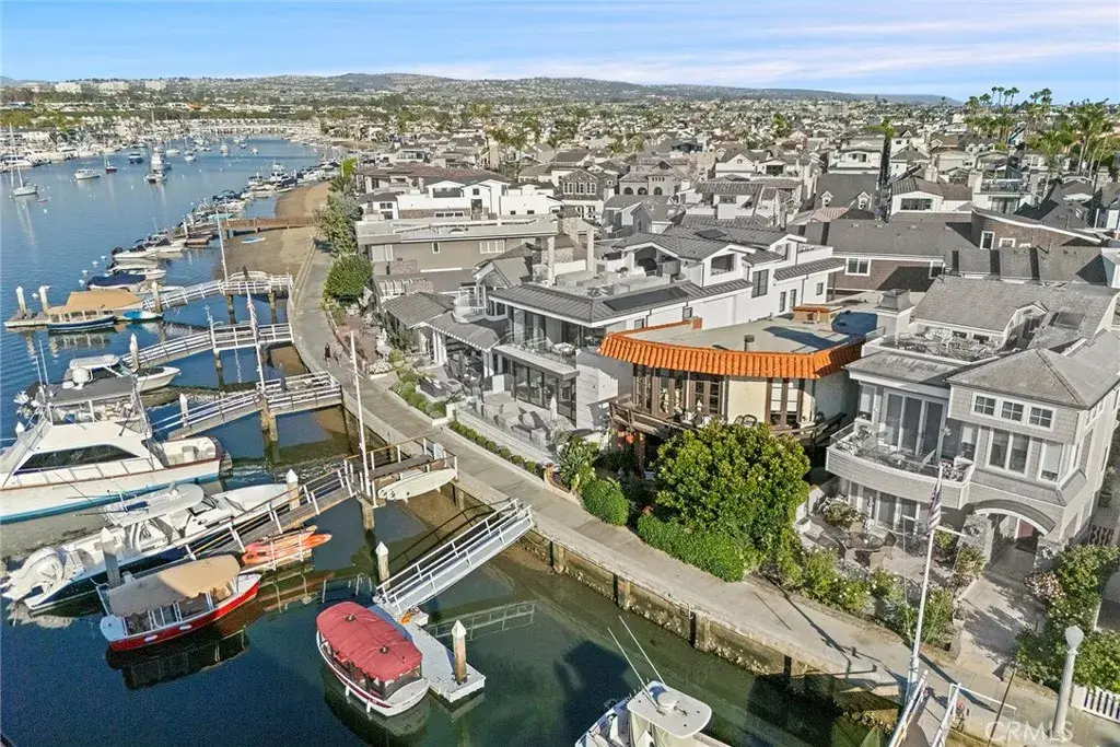 115 N Bay Front, Newport Beach, CA 92662 - Image #1