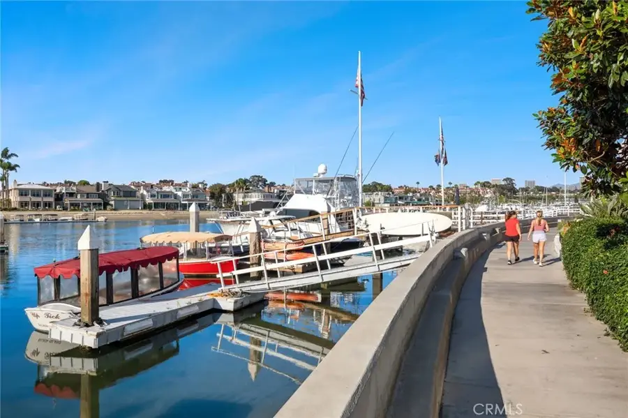 115 N Bay Front, Newport Beach, CA 92662 - Image #3