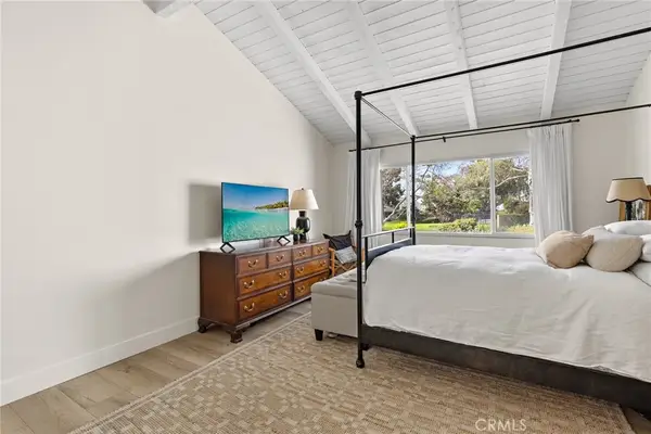 2025 Vista Cajon, Newport Beach, CA 92660