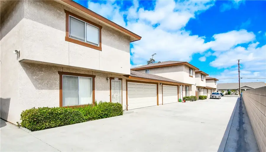 9112 Cedar St, Bellflower, CA 90706 - Image #2