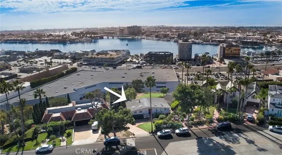 2953 Cliff Drive, Newport Beach, CA 92663 - Image #2