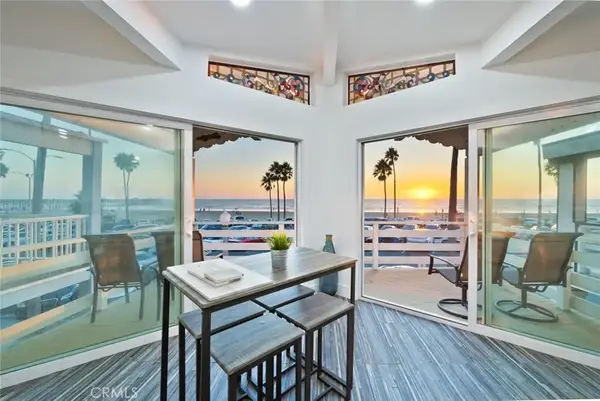2212 W Oceanfront, Newport Beach, CA 92663