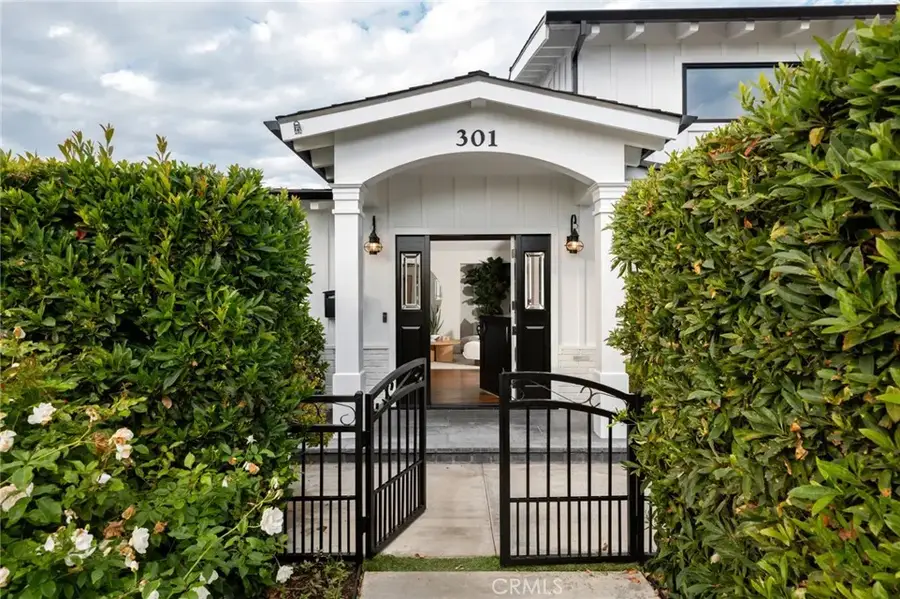 301 Evening Canyon, Corona Del Mar, CA 92625 - Image #2