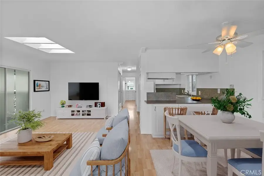 307 Lexinton, Newport Beach, CA 92660 - #3