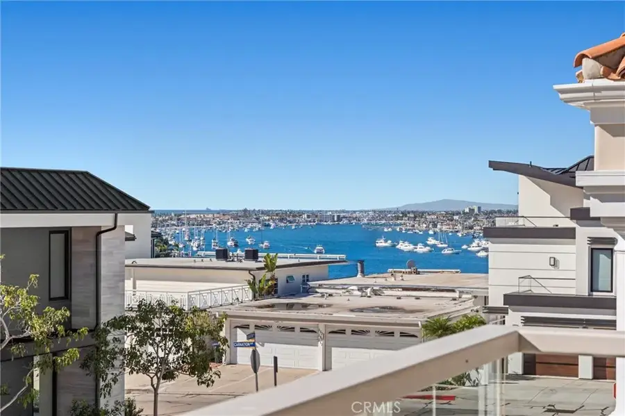 2520 Seaview Avenue, Corona Del Mar, CA 92625 - Image #2