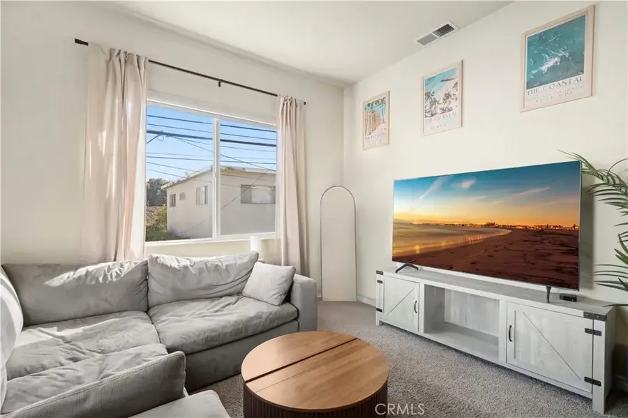 710 Marigold, Corona Del Mar, CA 92625 - Image #3