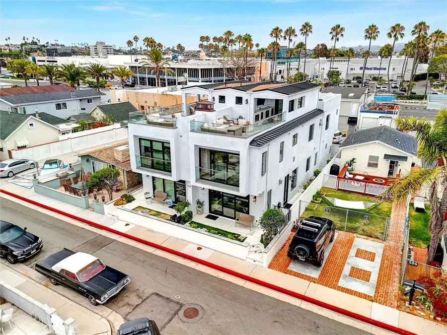 506 Clubhouse Avenue, Newport Beach, CA 92663 - #3