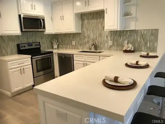 100 Scholz Plaza Ph1, Newport Beach, CA 92663 - Image #1