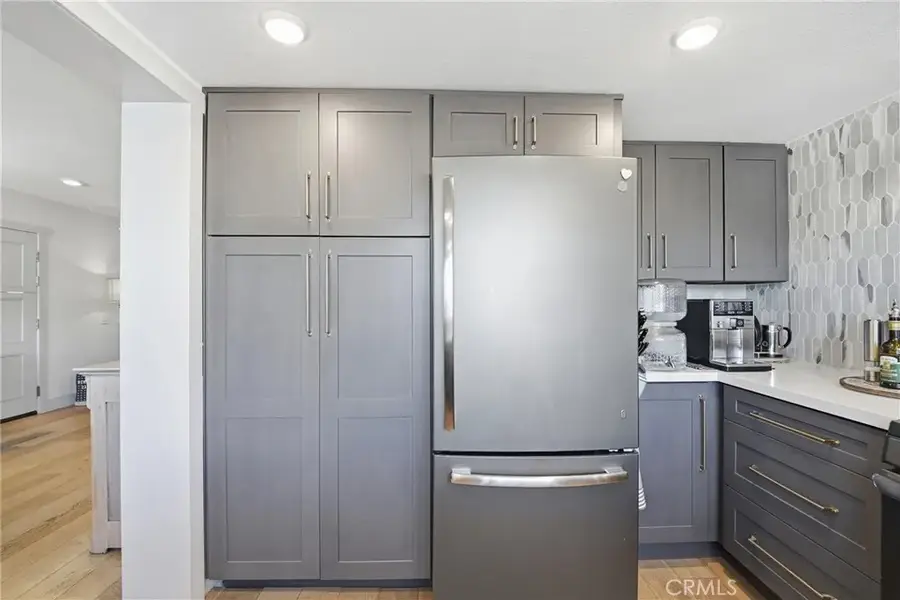 123 Yorktown, Newport Beach, CA 92660 - Image #2