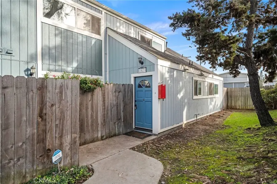 1025 Sea Breeze #11, Costa Mesa, CA 92627 - Image #3