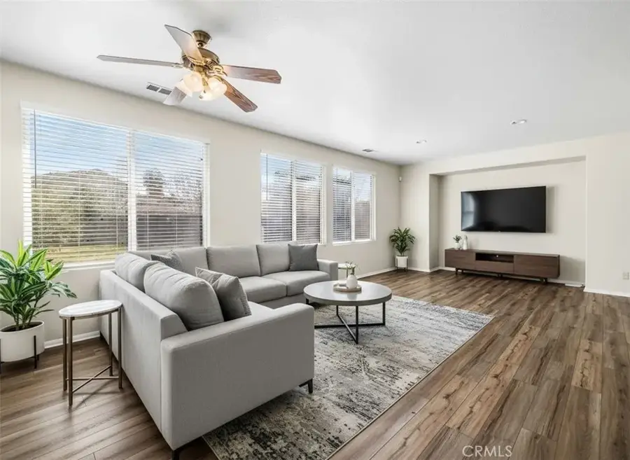 1232 Sunburst, Beaumont, CA 92223 - Image #2