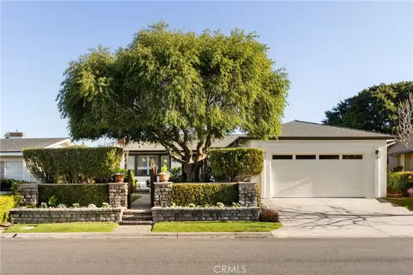 453 Seaward Road, Corona Del Mar, CA 92625