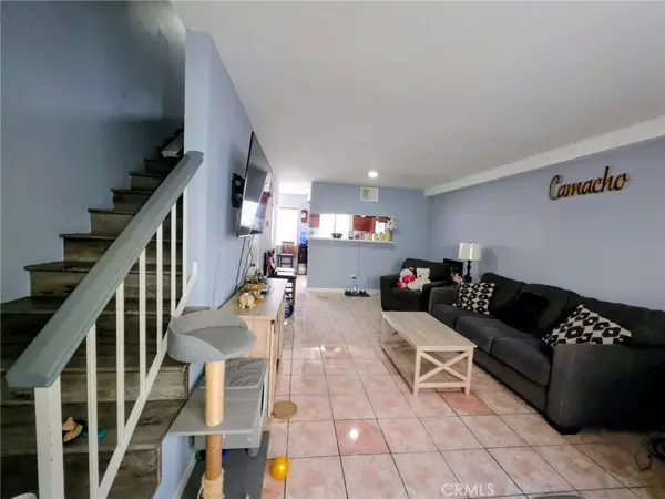 9834 Sepulveda, North Hills, CA 91343