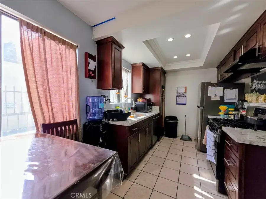 9834 Sepulveda, North Hills, CA 91343 - #2