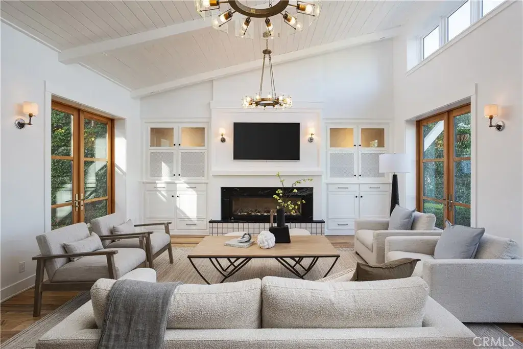 2217 Laurel Place, Newport Beach, CA 92663 - #1