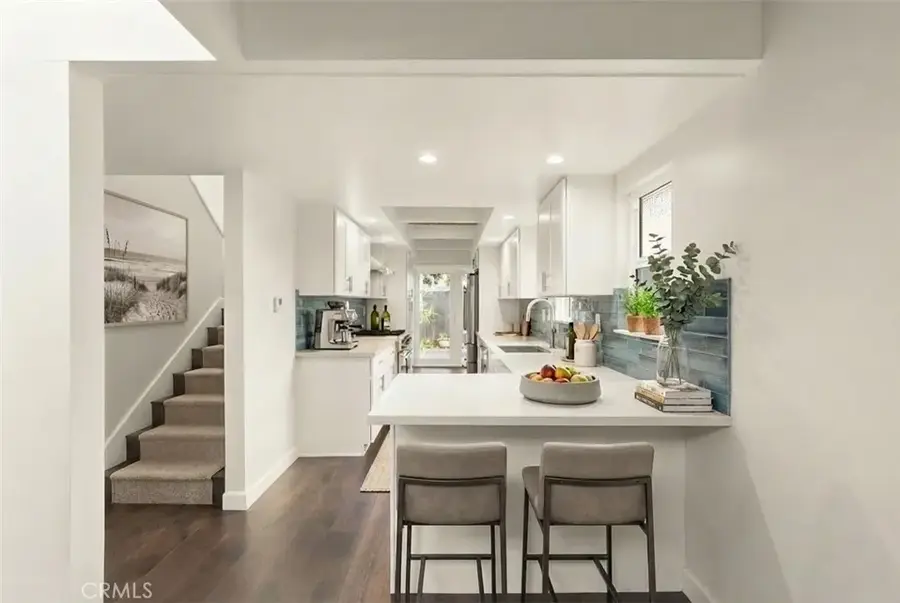 327 62nd Street, Newport Beach, CA 92663 - #2