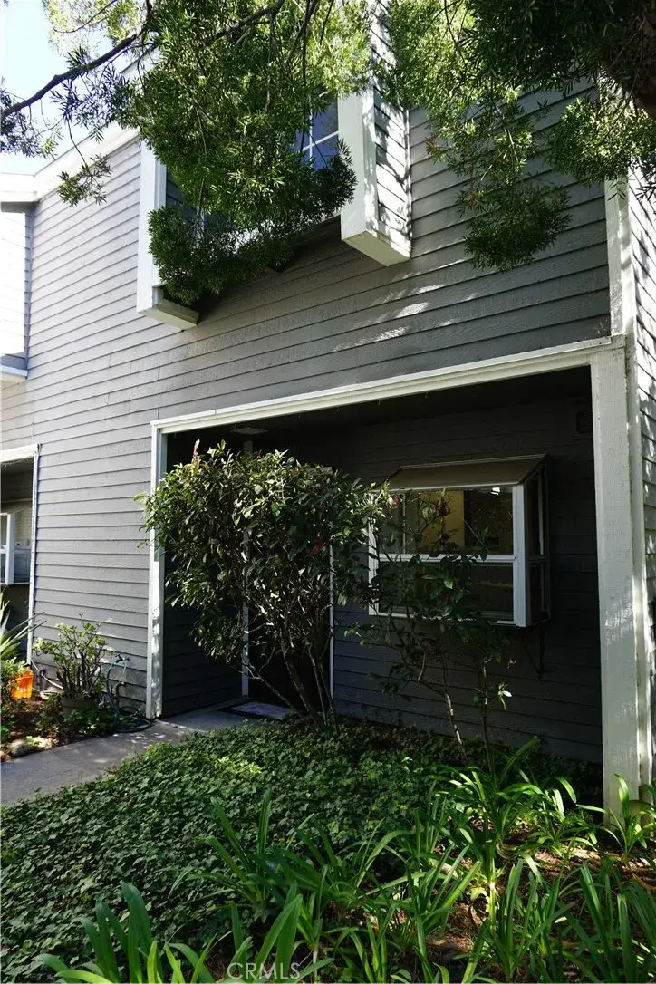 25391 Pine Creek Lane, Wilmington, CA 90744 - #2