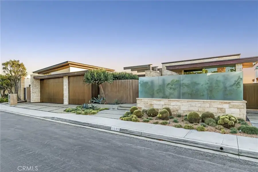 1231 Dolphin, Corona Del Mar, CA 92625 - #3