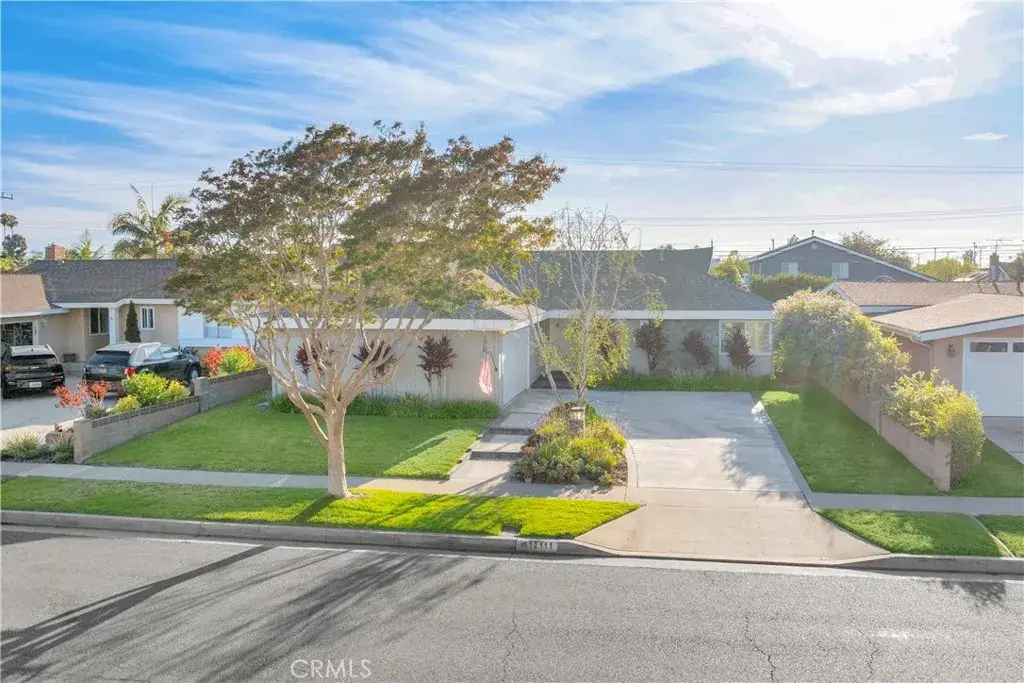12111 Reagan Street, Los Alamitos, CA 90720 - #1