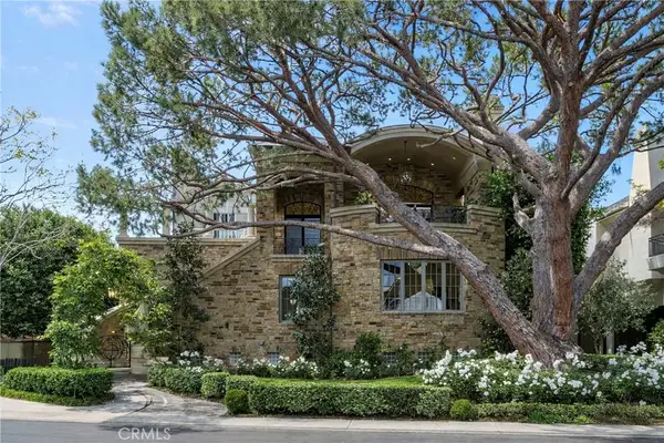 15 Smithcliffs, Laguna Beach, CA 92651