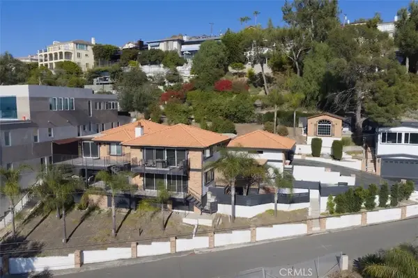 12265 Circula Panorama, Santa Ana, CA 92705