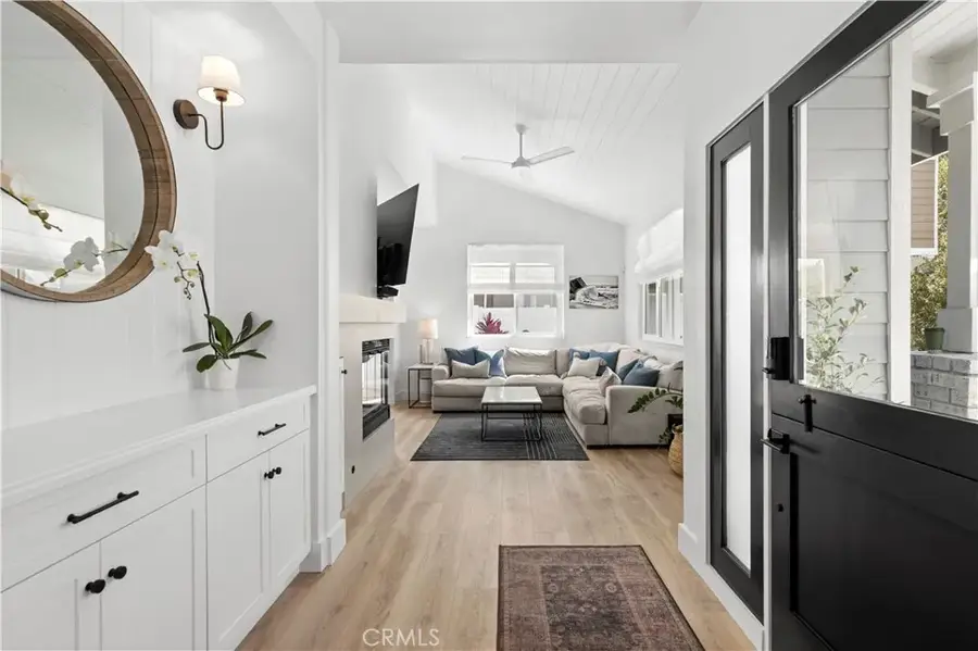 132 E 23rd Street, Costa Mesa, CA 92627 - #3