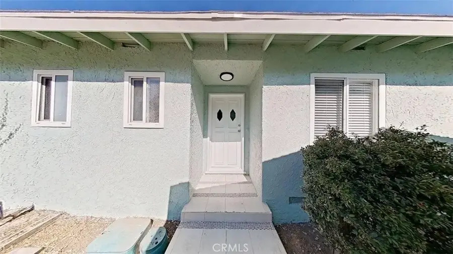 1201 S Douglas, Santa Ana, CA 92704 - #3