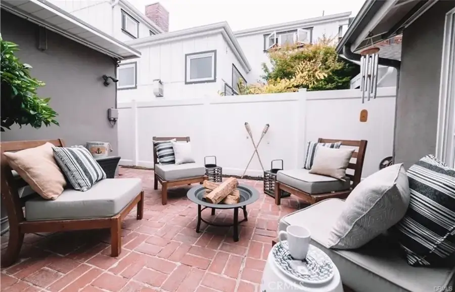 332 Lugonia Street, Newport Beach, CA 92663 - #2