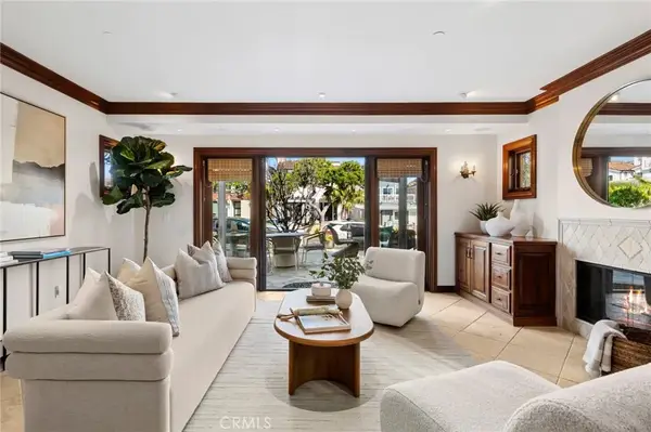 707 Larkspur Avenue, Corona Del Mar, CA 92625