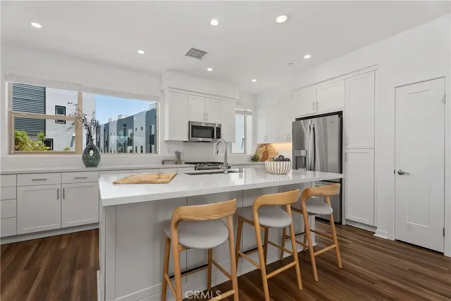 117 Placemark, Irvine, CA 92614 - #2